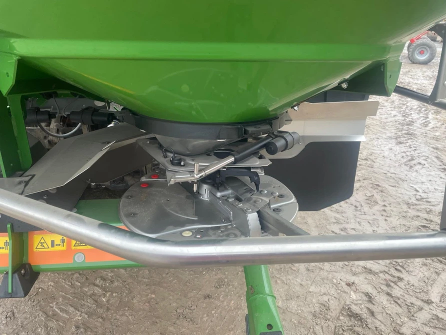 Amazone minerālmēslu kaisītājs