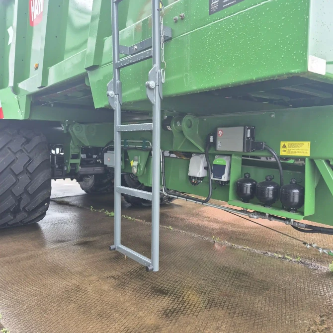 HAWE organiskā mēslojuma kliedētājs