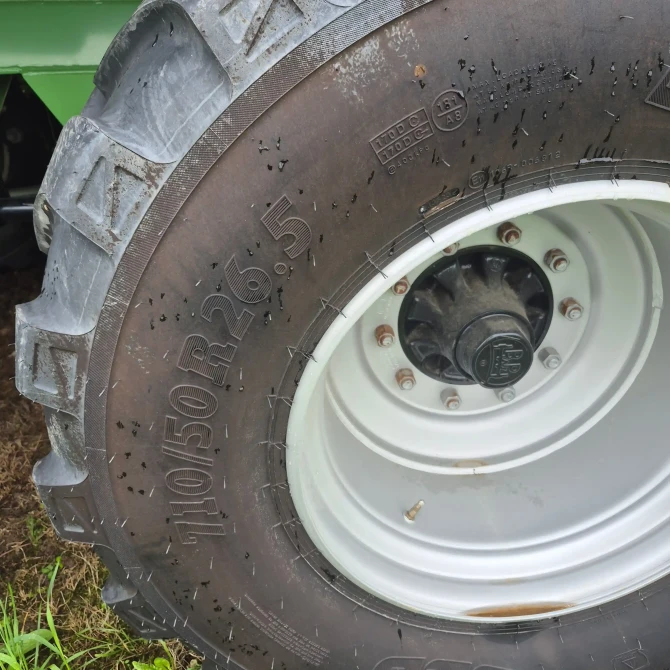 HAWE organiskā mēslojuma kliedētājs