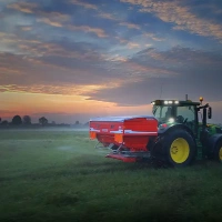 Minerālmēslu izkliedētājs Maschio Gaspardo