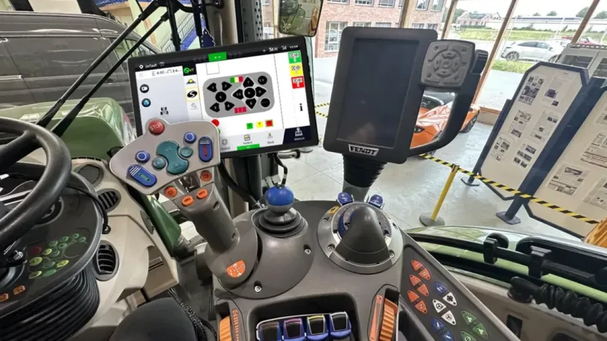 FJDynamics paralēlās braukšanas sistēma